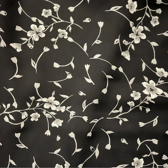 Gloria Vanderbilt MIDI Skirt - Picture 4 of 4